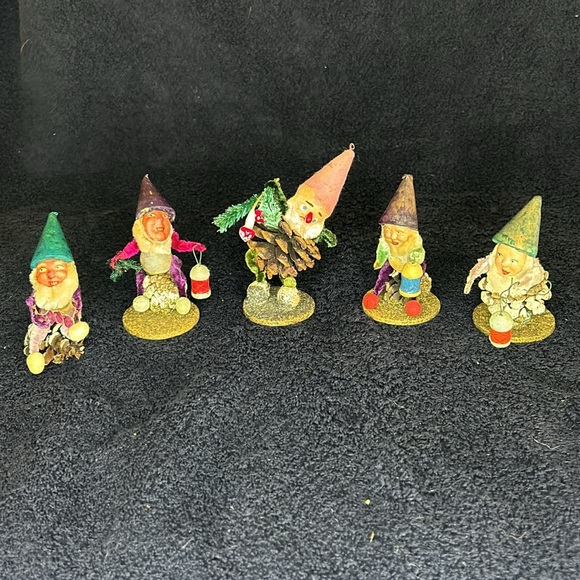 Elf/Gnome Chenille and Pine Cone Christmas Decorations. Vintage Circa 1930-1950 - Picture 2 of 14